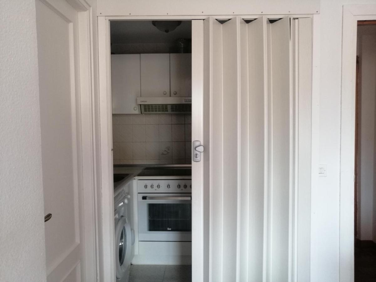 Luminoso, céntrico y silencioso apartamento Jaca Esterno foto